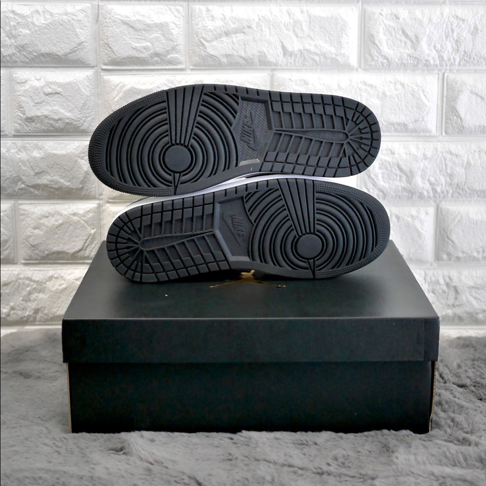 Nike Air Jordan 1 Mid All Star Weekend Black/White - Picture 5 of 15
